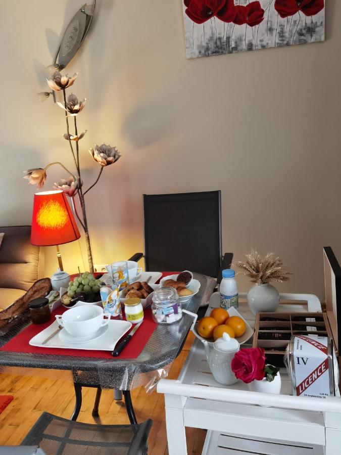 Bed and Breakfast Les Pingouins De La Marne Le Perreux-Sur-Marne Exterior foto